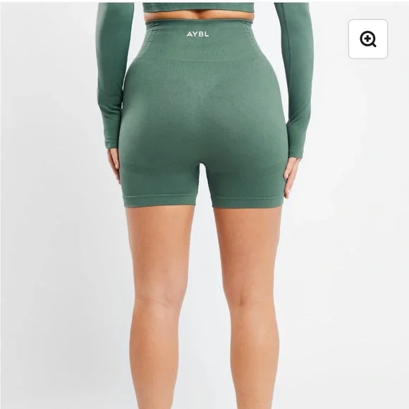 NWOT AYBL Balance V2 Seamless Green Shorts - Picture 2 of 6